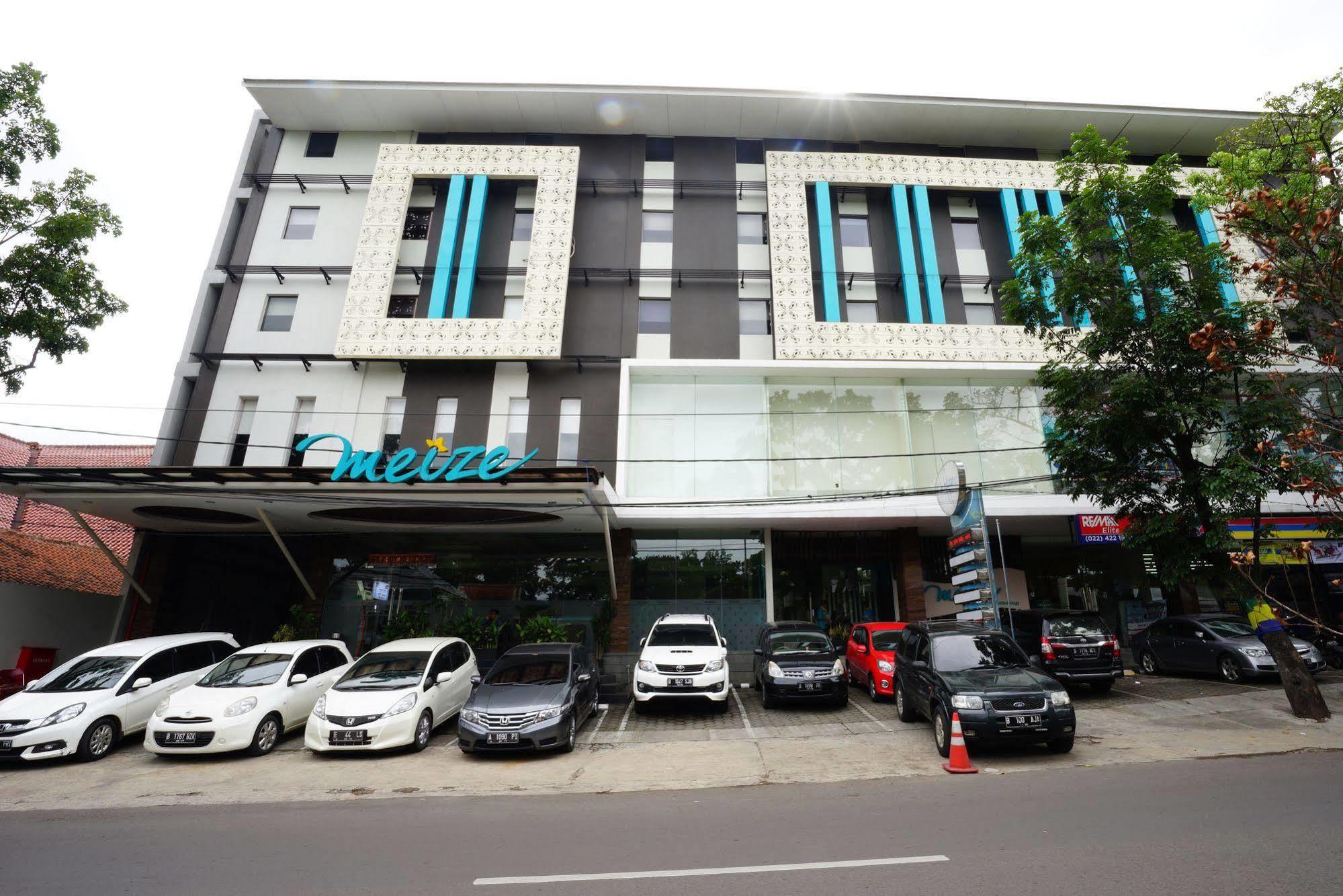 Meize City Center Bandung Extérieur photo